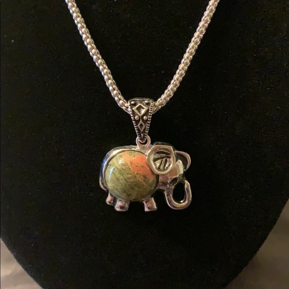 Adorable Sterling silver elephant necklace
